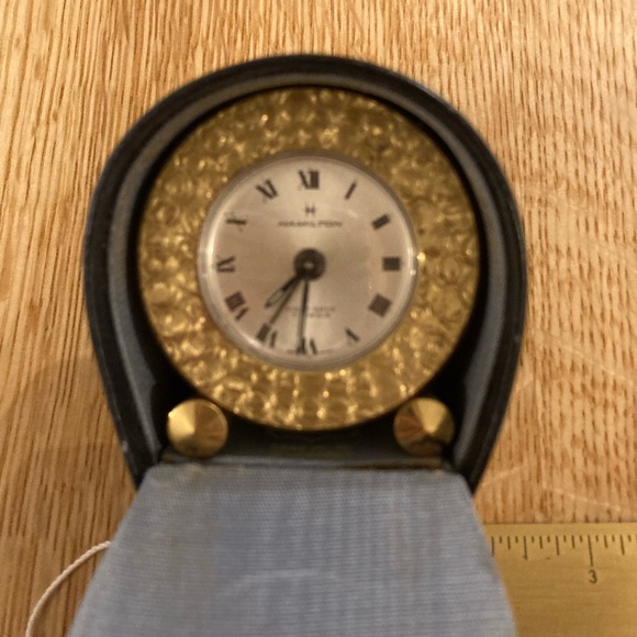 Vintage | Hamilton Swiss Made Eight Days 7 jewels clock with case - Picture 4 of 12